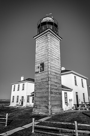 Watch Hill Light II